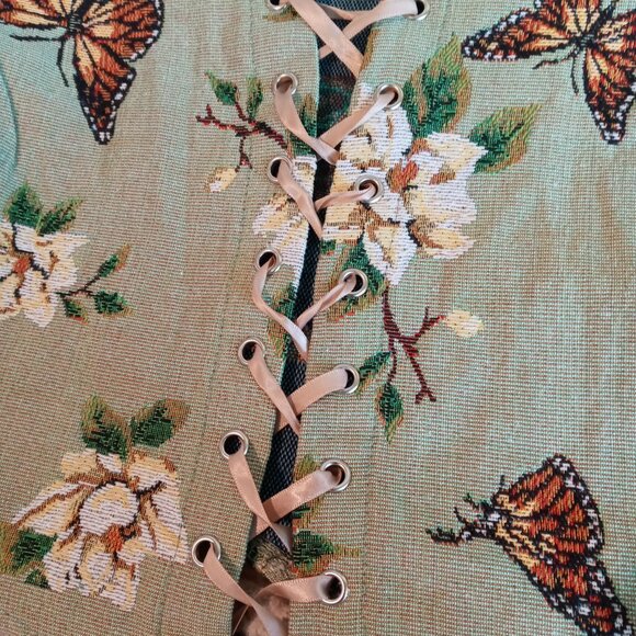 Cider Laceup Corset Tapestry Top in EUC - Picture 3 of 13